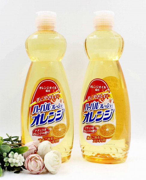 Nước rửa chén diệt khuẩn tinh chất cam Mitsuei 