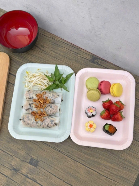 Set 6 đĩa giấy màu sắc Maruki size 21x16cm  (hình chữ nhật)