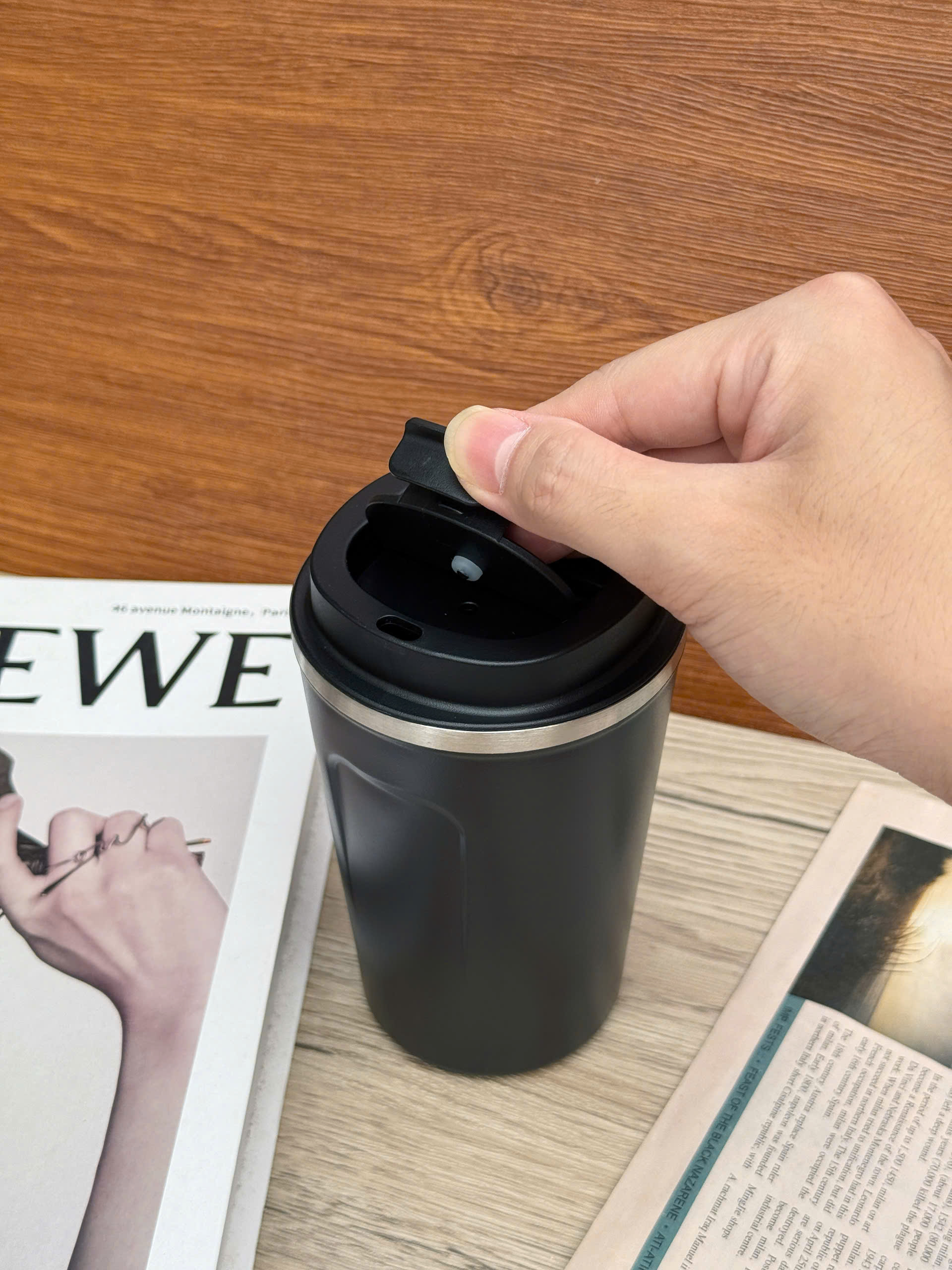 Cốc giữ nhiệt inox 304 nắp bật chống tràn Coco Café Kakusee 400ml