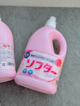 Nước xả vải hương hoa Can 2,5L Kaneyo